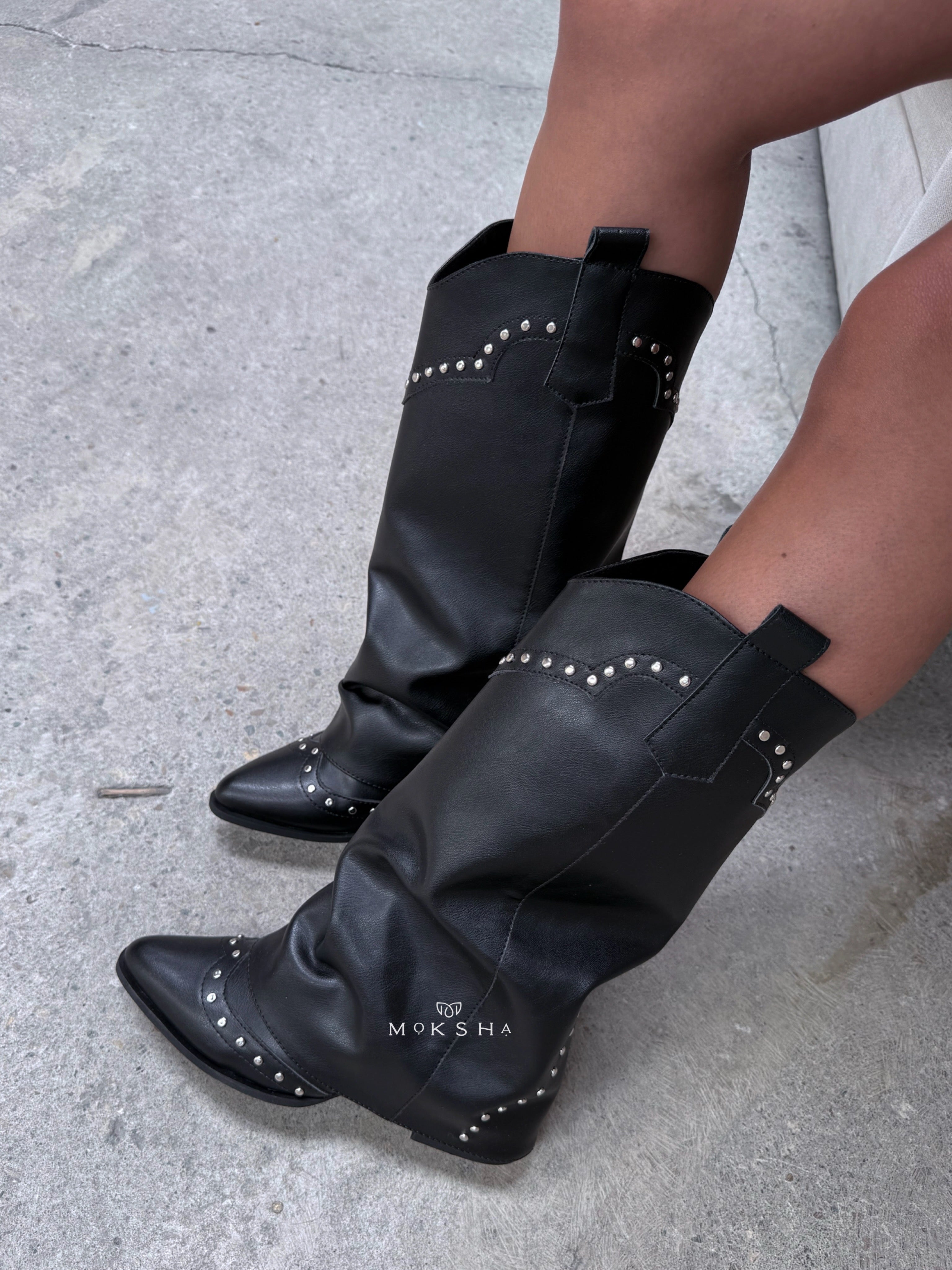 BOTIN EMILIA