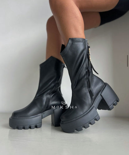 BOTAS DELLI