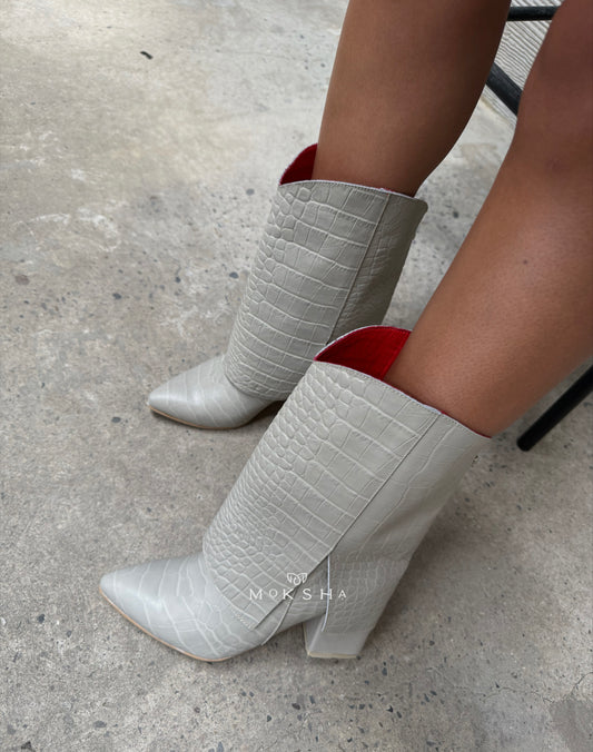 BOTIN RIHANA